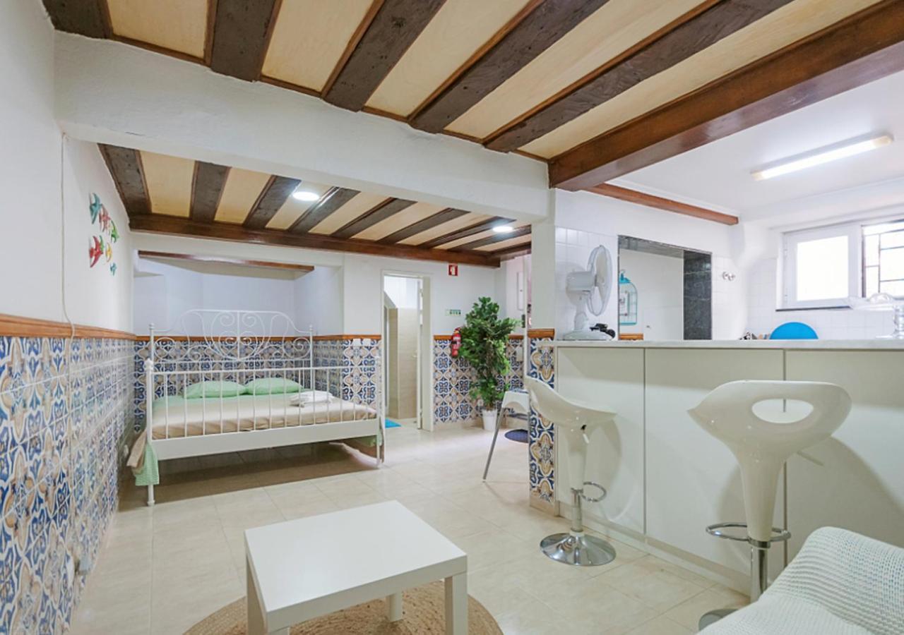 Appartement Beco Do Melo, A Traditional Building In Alfama Lisboa