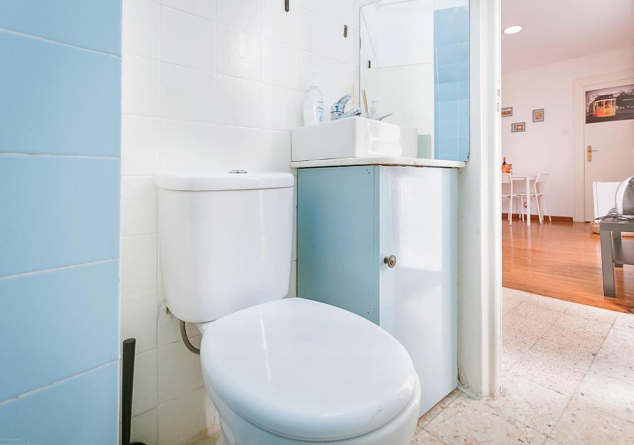 Appartement Beco Do Melo, A Traditional Building In Alfama