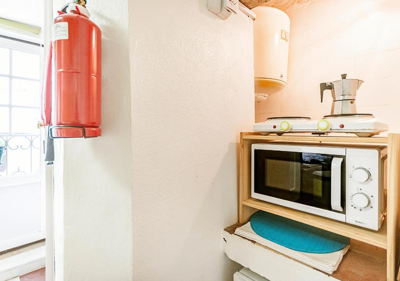 Appartement Beco Do Melo, A Traditional Building In Alfama